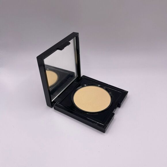 YBF Your Best Friend Neutralizing Face Pressed Powder - Picture 1 of 4